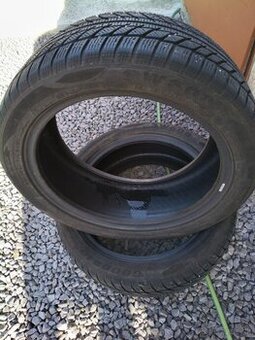 Pneu 225/45 R16 - 1