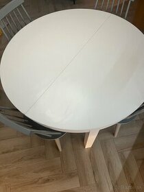 Predám Ikea Bjursta rozkladací stôl - 1