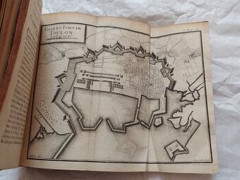 Kniha r. 1722 s mapami, originál 303 ročná kniha