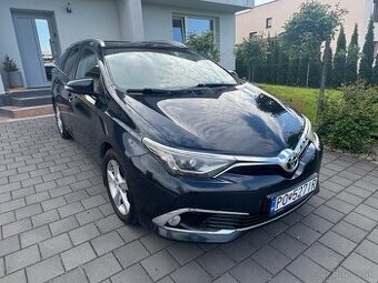 Toyota Auris Touring Sports 1.6vvti automat - 1