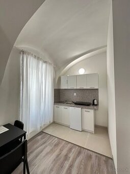 Prenájom bytu bez depozitu Bratislava staré mesto