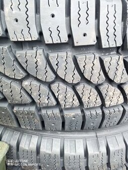 195/60 R16 C 99/97 T Sebring