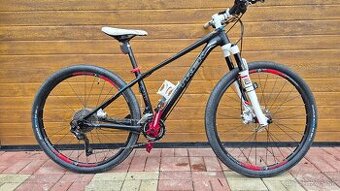 Horský bicykel značky TREK