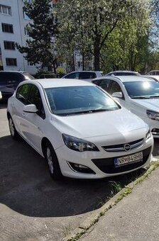 Opel Astra J