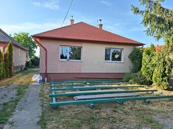 DOM - Krásna, 4 izb., 105 m2, všetky siete, pozemok 1400 m2