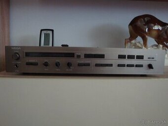 Vintage Tuner Wega T700