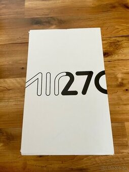Nike Air Max 270