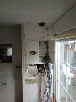 Ponukám elektroinštalačne služby aj pre firmy