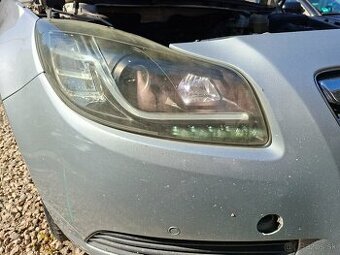 Predné svetlá Opel Insignia
