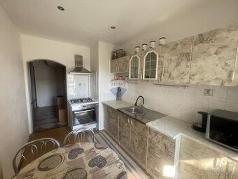 Na predaj 3i byt na ulici 9. mája v Brezne