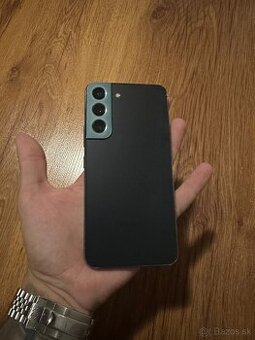 Samsung Galaxy S22 128GB Zelený - 1
