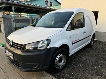 Predám Volkswagen Caddy 1,6 TDi, Manuál