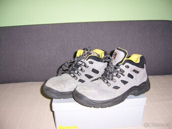 Pánska pracovná obuv č.42