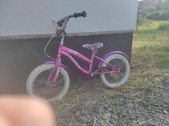 Detský fialový bicykel