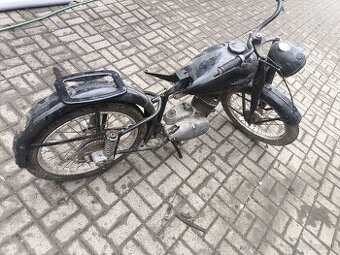 Cz 125c podobná ako cz 150c