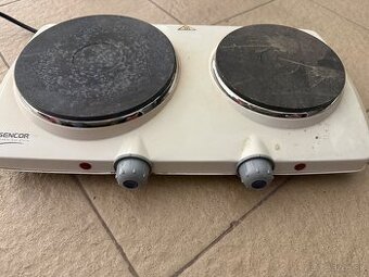 Predám dvojplatnicku a jedno platničku a hrnce