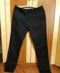 Pánske čierne nohavice - veľkosť M - 1