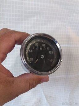 Jawa kalifornian tachometer