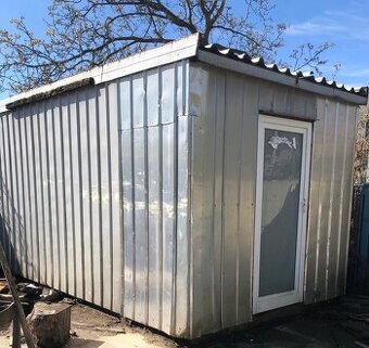 UNIMO bunka 5,2 × 2,75 m – plastové okno/dvere, Trenčín