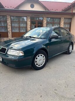 Škoda octavia 1 , 1.6 55kw benzín