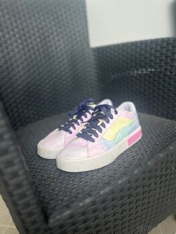 Puma tenisky