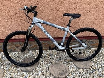 Horský Bicykel GIANT TERRAGO 26”