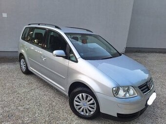 Volkswagen Touran 1.9tdi(77kw) 6-M