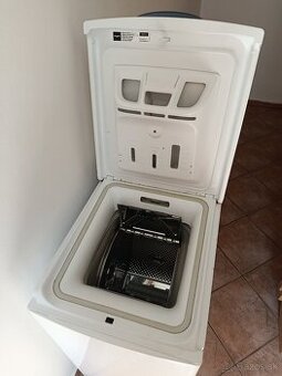 Práčka Whirlpool