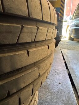 Predám pneumatiky Dunlop 225/35 R19