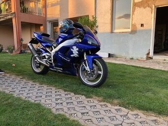 Yamaha yzf r1