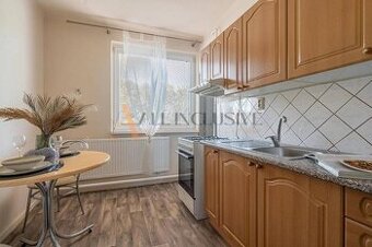 ALL INCLUSIVE | NA PREDAJ 3 IZBOVÝ BYT S DVOMI GARÁŽAMI, VRA