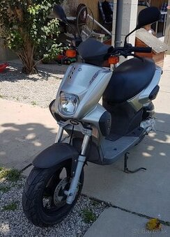 Yamaha Slider