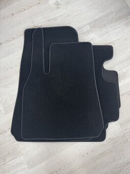 Tesla model Y rohoze / koberce original nove