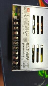 Predam spinany zdroj 24V - 13,4A Mean Well