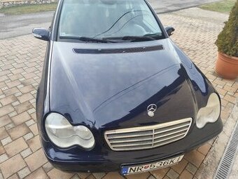 W203