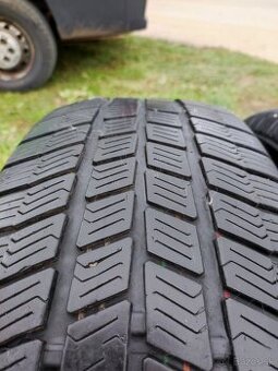 2ks 225/65 R17 zimne 40€