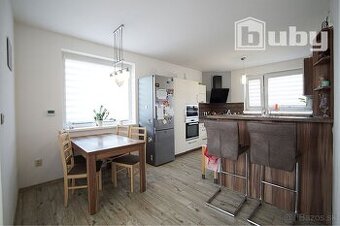 Na predaj rodinný dom - novostavba, 1039 m2 pozemok, Blatnic