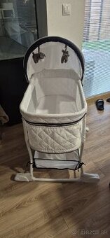 Postieľka + hniezdo