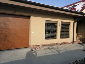 Plastové okná s vonkajšími žalúziami