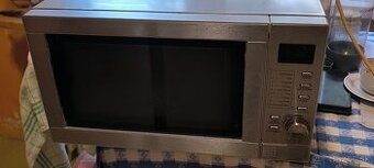 Mikrovlnná rúra  s grilom