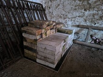 Predám šamotové tehly / šamotová tehla