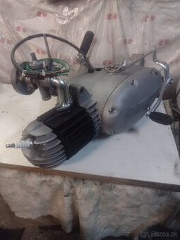 Predam motor Jawa 555 po kompletnej GO