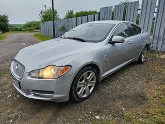 Jaguar XF 2.7D 152kw 2009