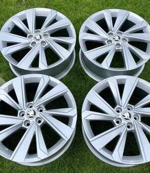 Alu disky 5x100 r17 škoda fabia Rapid Scala Kamiq T-Cross
