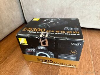 Digitálny fotoaparát Nikon D5300 + objektív AF-P18-55 Kit