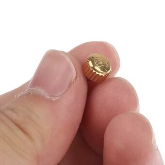 Korunka hodiniek Rolex. Zlatá farba(7,0mm.)
