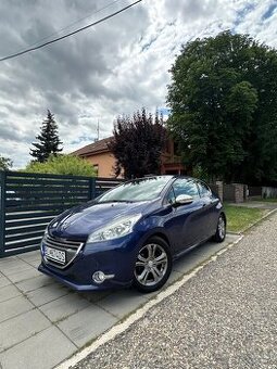 Peugeot 208 Allure, Panorama
