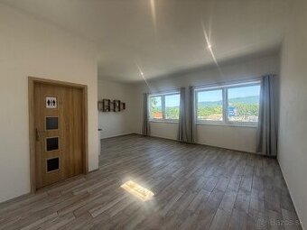 Na prenájom kancelárske priestory | Žilina, Vysokoškolákov