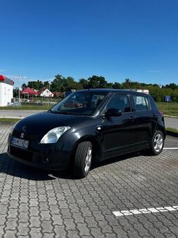 Suzuki Swift 1.3 VVT - 1