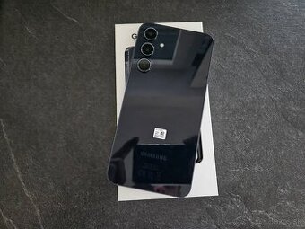 Samsung Galaxy A55 v ZARUKE